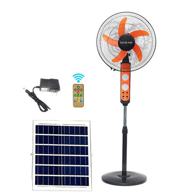 16 inch op zonne-energie aangedreven oplaadbare ventilator 12V met luchtkoeling motor lithiumbatterie