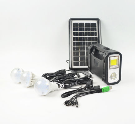 Multifunctioneel draagbaar zonne-verlichtingssysteem Mini-zonne-verlichtingskits voor thuis buiten